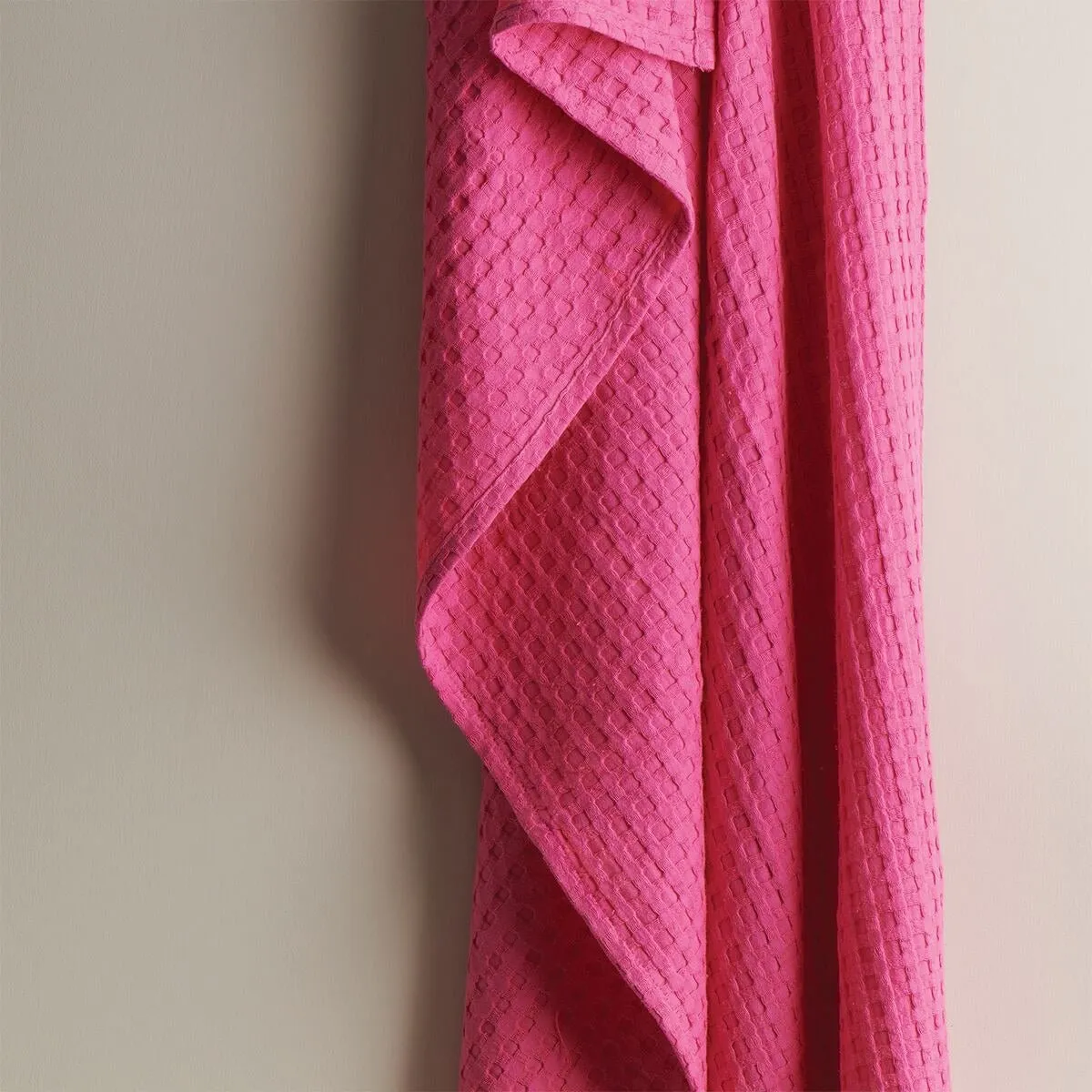 Crayon Solid Textured Waffle Bath Towel-Rose