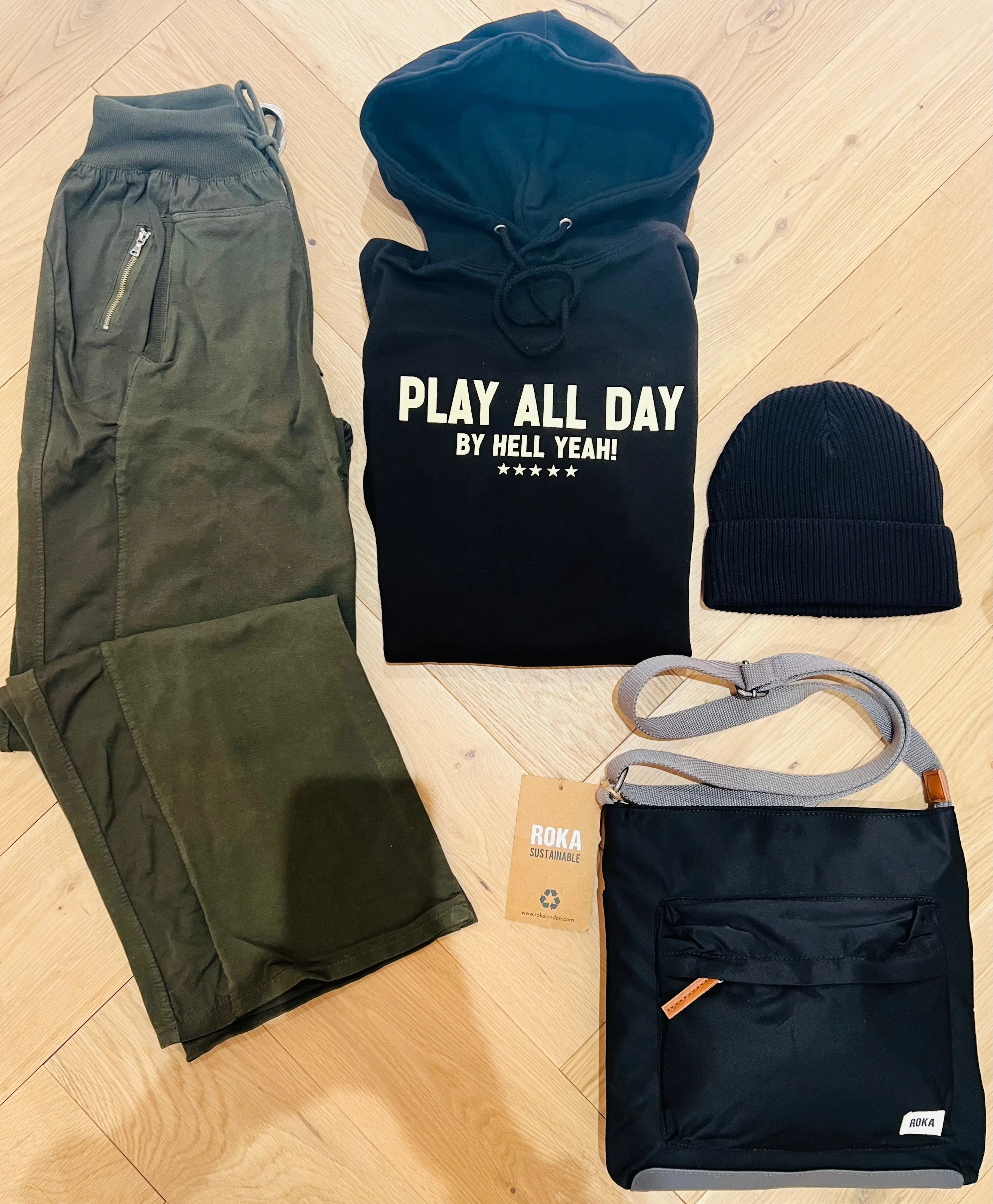 NEW IN PLAY ALL DAY CHEST LOGO BLACK OVERSIZED HOODY WITH HELL YEAH CUFF LOGO