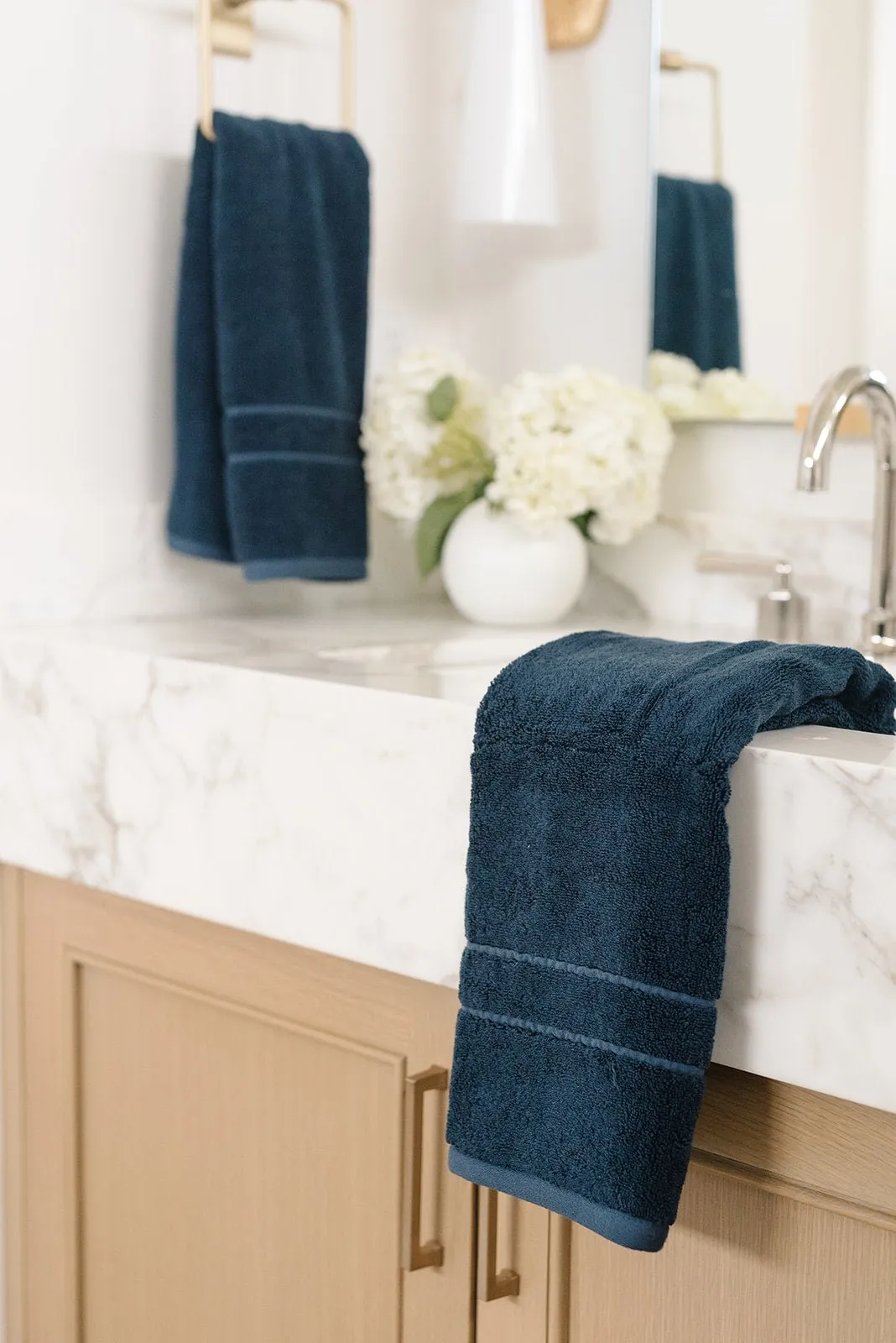 Premium Plush Hand Towels